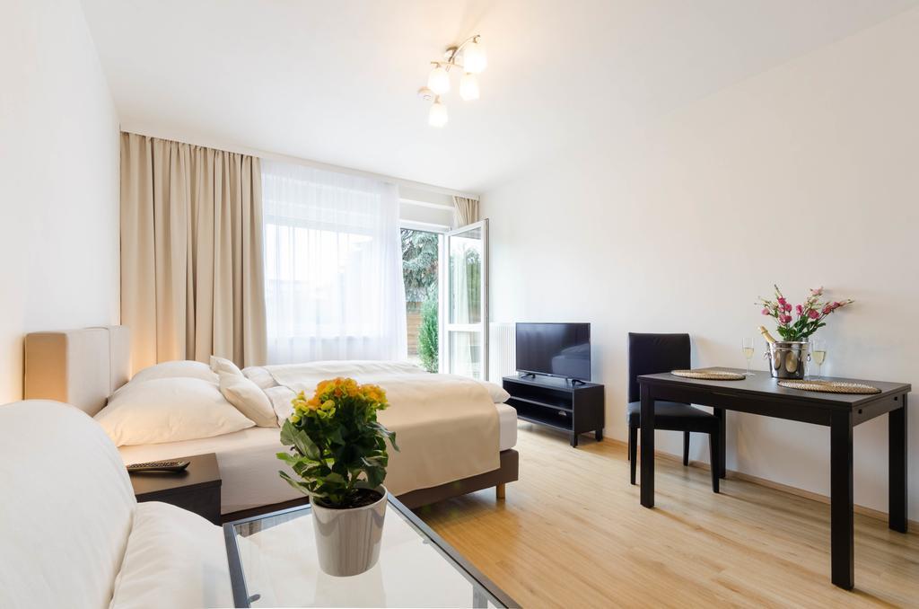 Pension Zlicin Prague Extérieur photo
