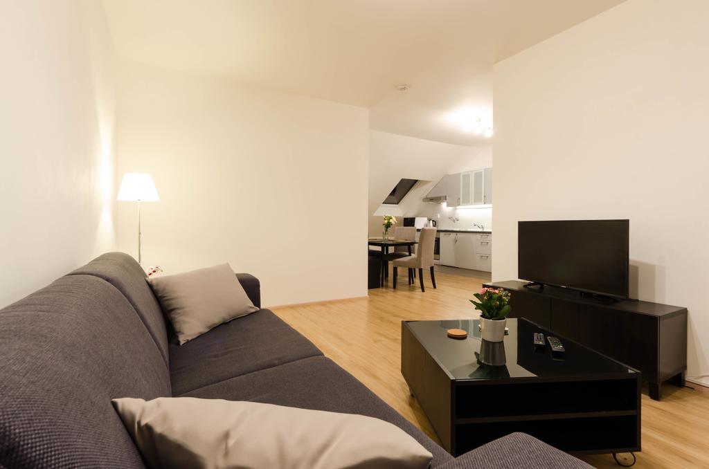 Pension Zlicin Prague Chambre photo